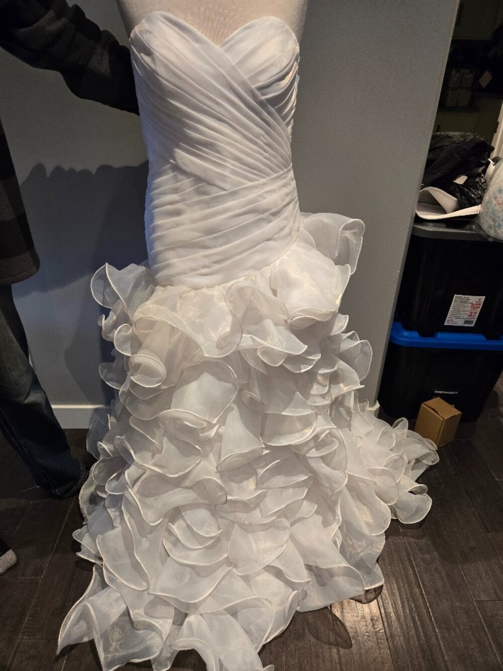 White Organza Ruffle Mermaid Wedding Gown | Size 14 | White